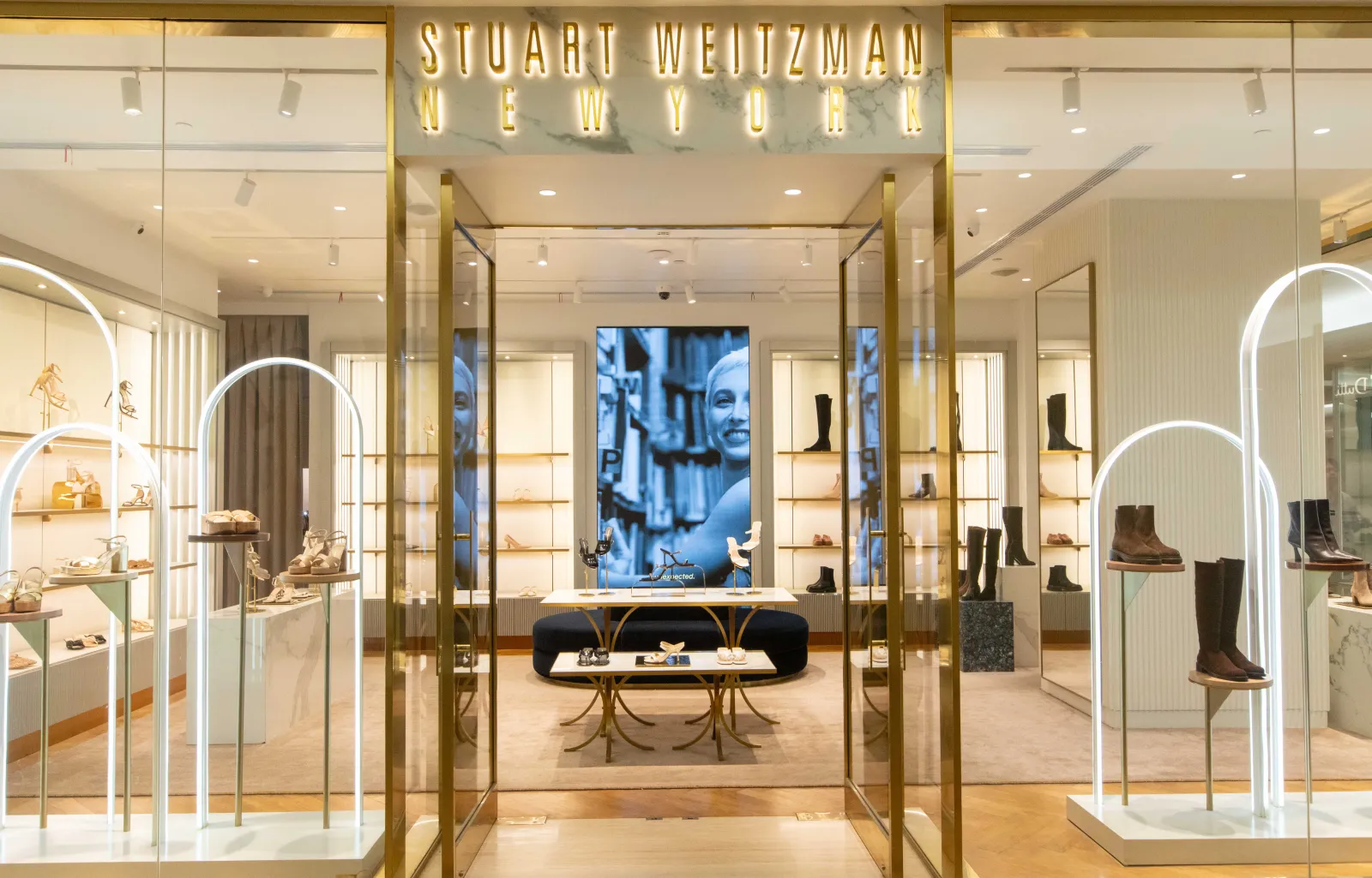 STUART WEITZMAN